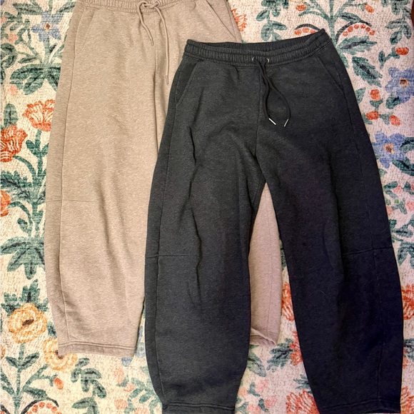 Abercrombie & Fitch Pants - Abercrombie Barrel Leg Sweatpants